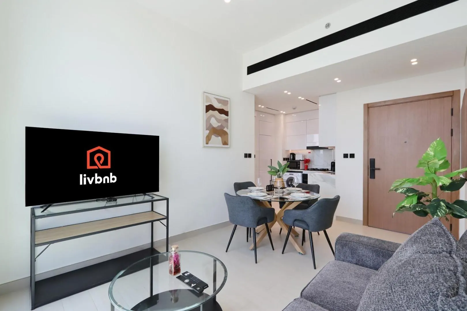 Apartment Livbnb-Urban Getaway 1Bhk With Jvc Skyline View Dubai United Arab Emirates